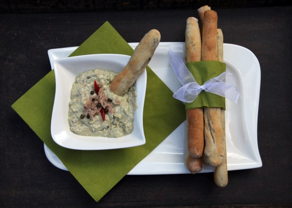 zsályás grissini avokádós tonhalas mártogatóssal 2