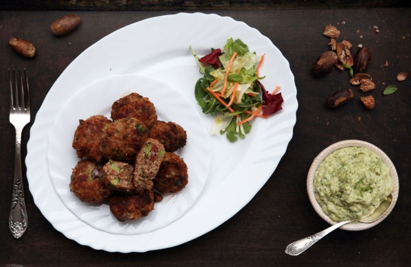 Brokkolis húspogácsák 1