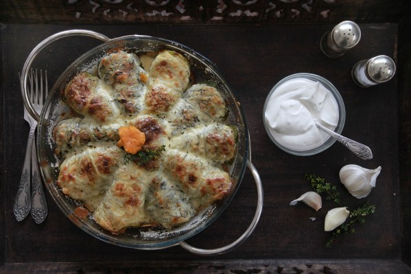 káposztába töltött rizses gomba 1