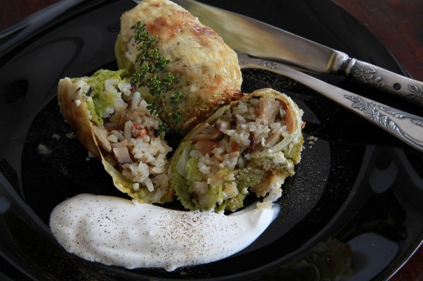 káposztába töltött rizses gomba 2