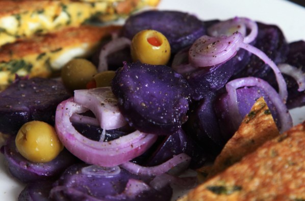 lilaburgonya saláta spenótos sajtos omlettel 3