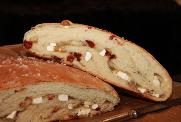 padlizsánkrémes fetás szárított paradicsomos kenyér 1