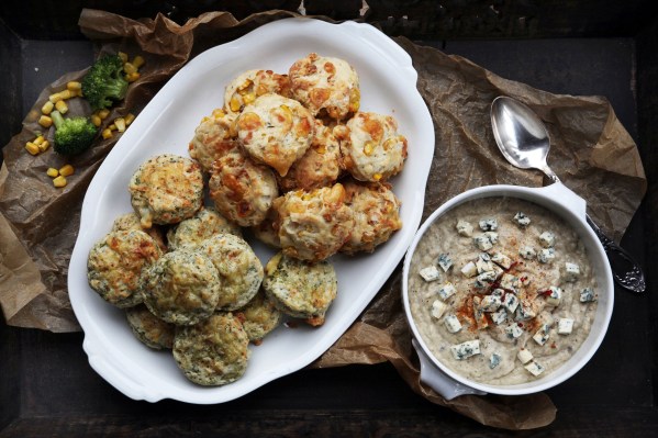 kukoricás-kakukkfüves brokkolis-kéksajtos scone 5